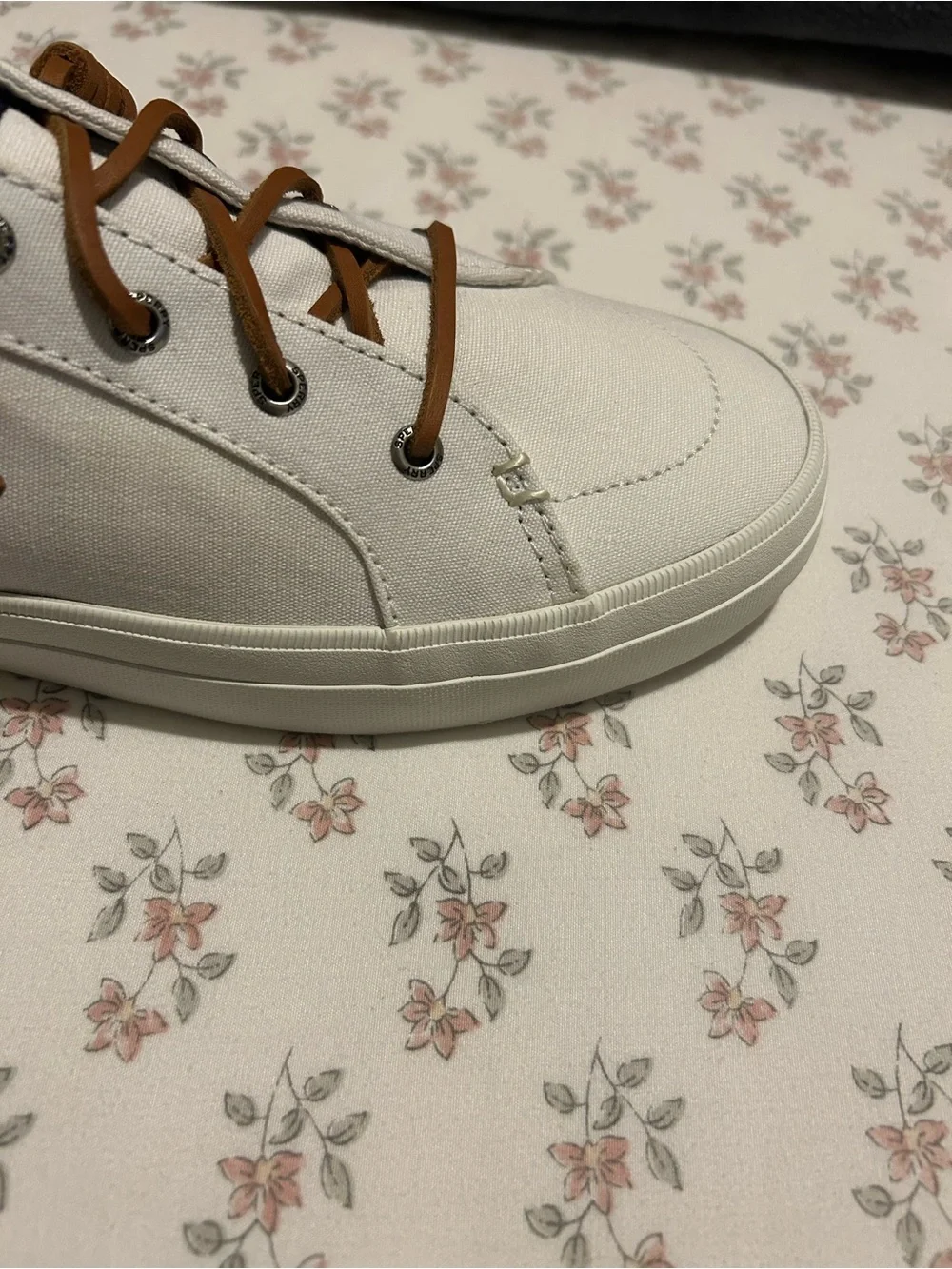 Women’s Sperry Crest Vibe Lace-Up Sneaker